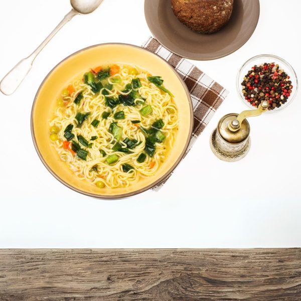Soupe orientale aux légumes et vermicelle de riz