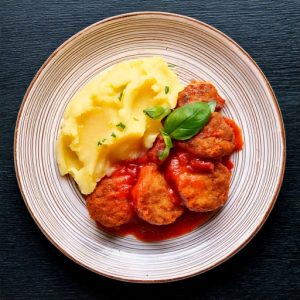 Polpette de veau, sauce tomate et basilic