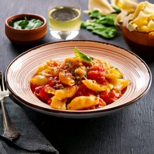 Pâte farcie à la Toscane, sauce rosée