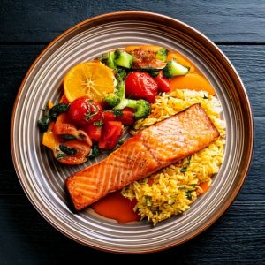 Pavé de saumon, sauce tomate et orange